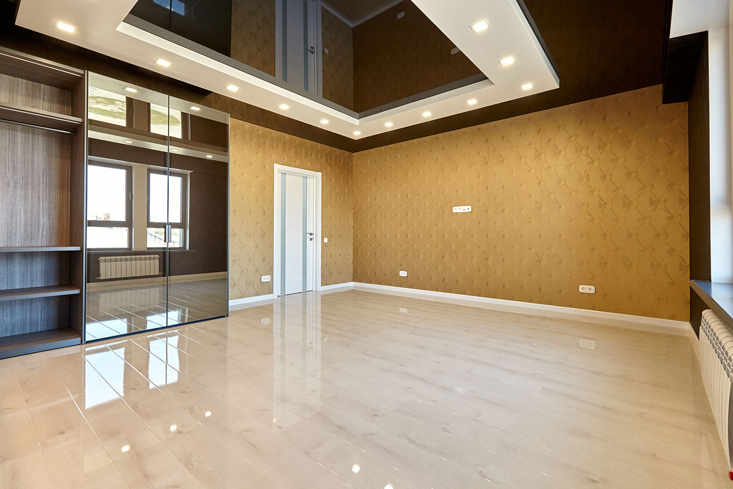 shop-0002 Prime retail space for lease